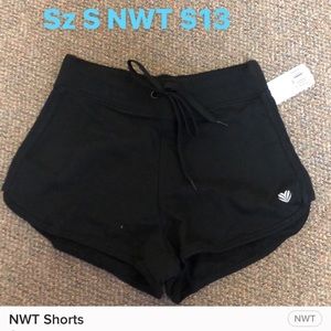 Black Forever 21 Shorts